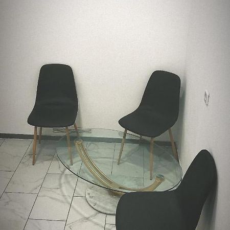 Private Room Near Vienna City Center 1 ภายนอก รูปภาพ