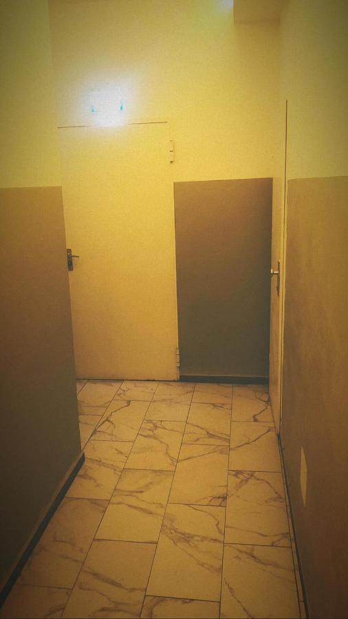 Private Room Near Vienna City Center 1 ภายนอก รูปภาพ